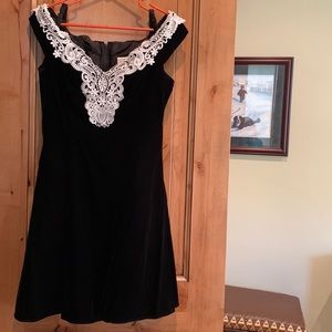 Vintage velvet black ZumZum dress